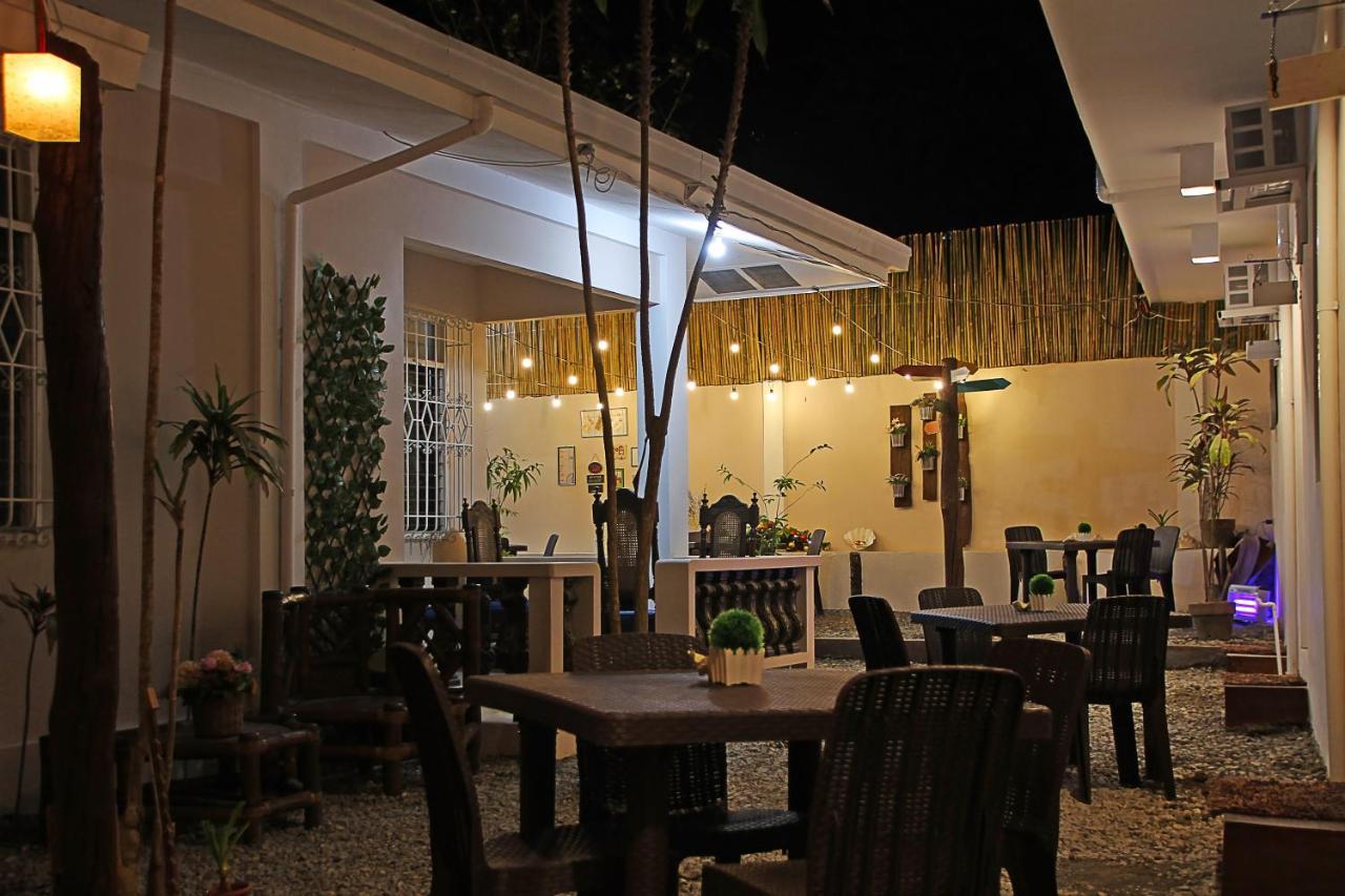 Prim Travellers Inn Corón Exterior foto